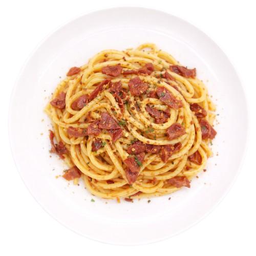 SPAGHETTI CARBONARA WITH EGG & DRIED MEAT GLATT KOSHER APPROX 450 GR.